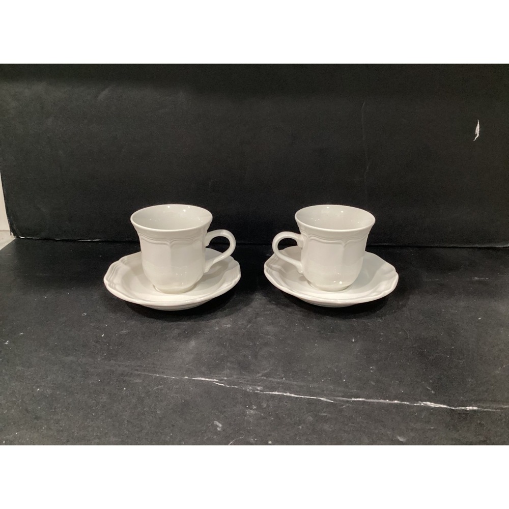 Mikasa French Countryside White 8.5 oz Coffee Tea Cups & Saucers Set of 2